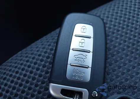 2012 Hyundai Sonata Se z USA, uszkodzony, nr VIN 5NPEC4AC7CH464746